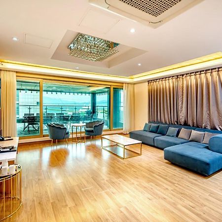 Hs Tourist Hotel Yeosu Exterior foto