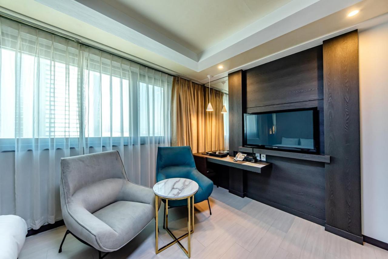 Hs Tourist Hotel Yeosu Exterior foto