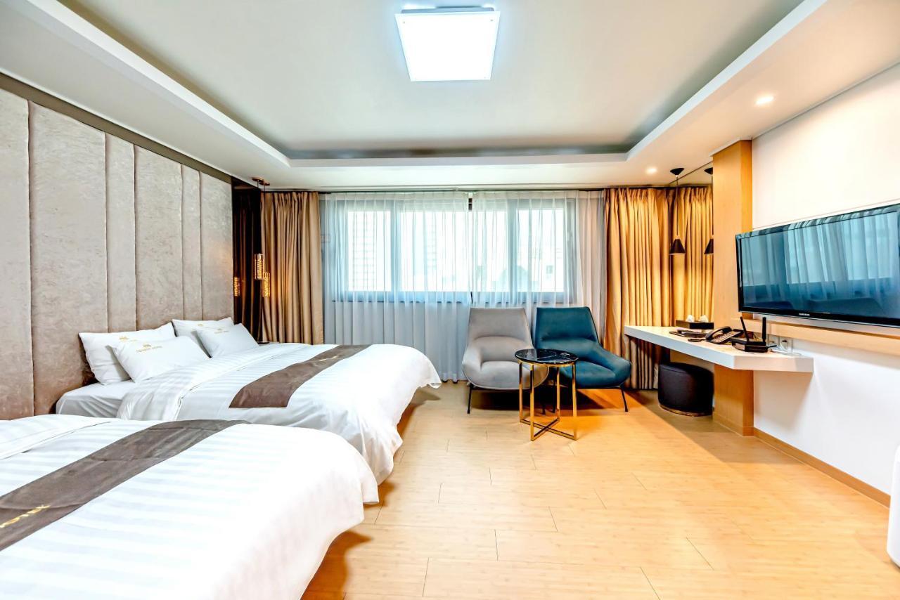 Hs Tourist Hotel Yeosu Exterior foto